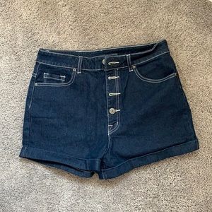 High waisted shorts never worn